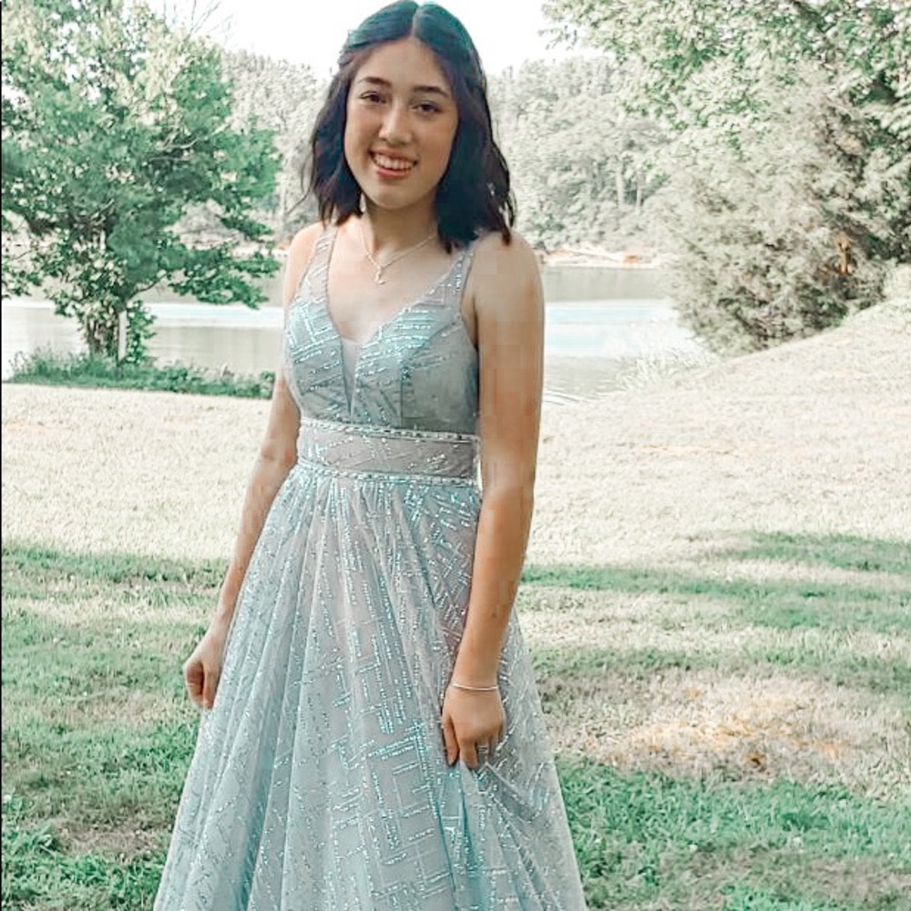 Macy’s silver sparkly prom dress